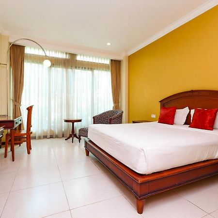 Maharani Guest House Jogjakarta Buitenkant foto