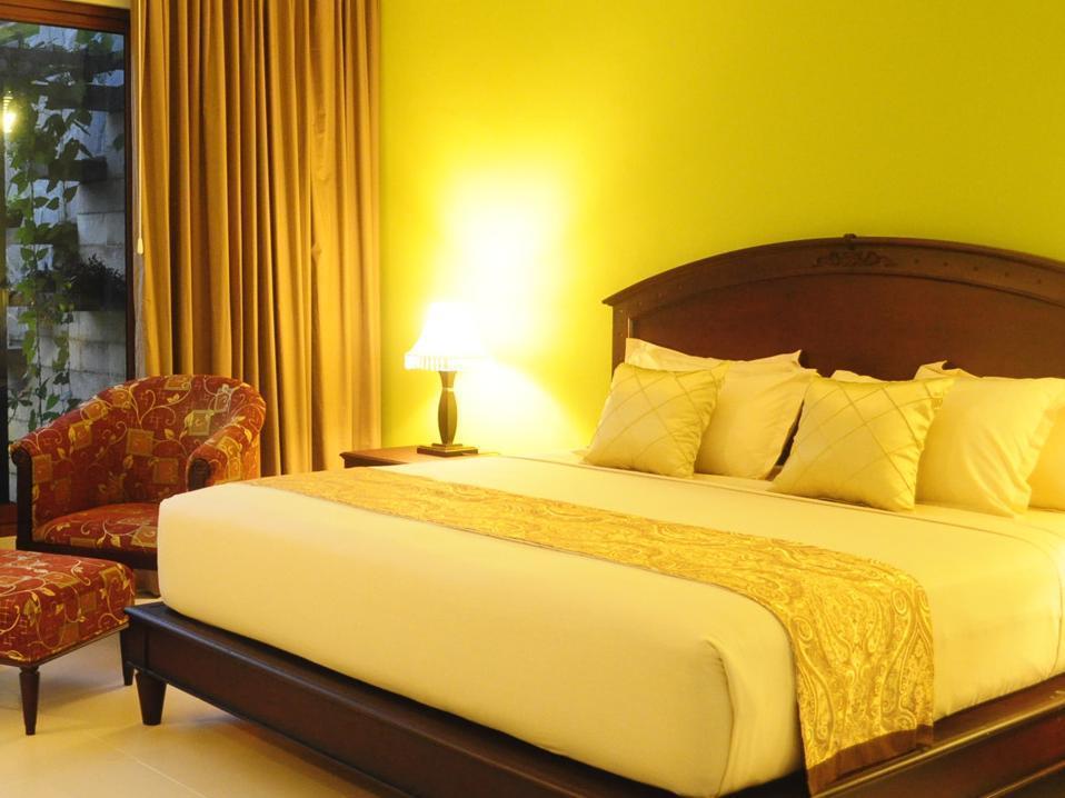 Maharani Guest House Jogjakarta Buitenkant foto