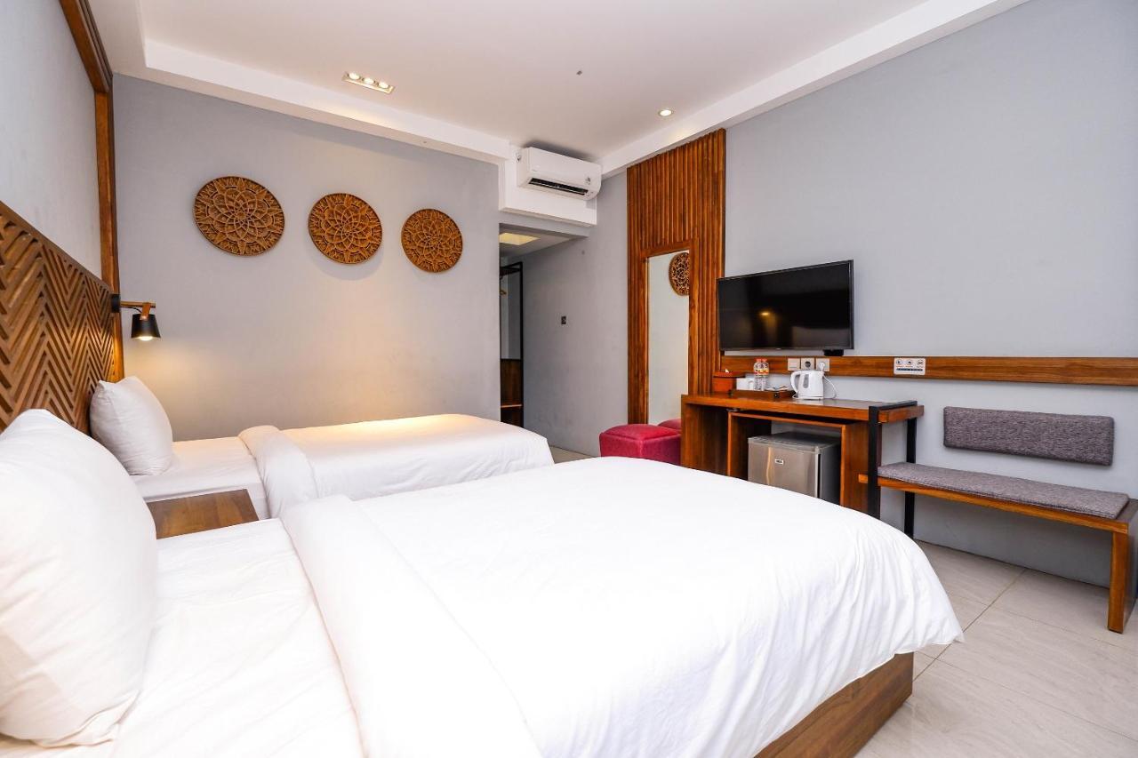Maharani Guest House Jogjakarta Buitenkant foto